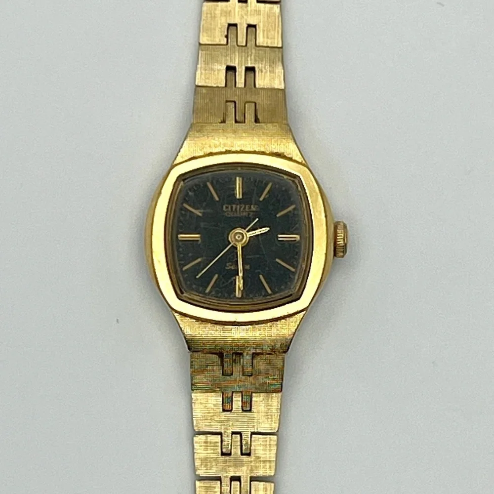 Citizen Vintage Rectangular Gold Plated Gold Black tones Ladies Watch Working